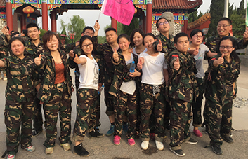 徒步行軍：行動的力量，堅持的力量，團隊的力量！