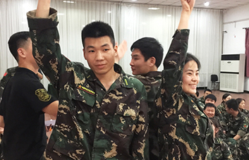 運籌帷幄方可決勝千里，分秒必爭方可跑贏人生！